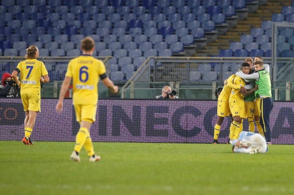 La Lazio regala la victoria al Hellas Verona. EFE/Fabio Frustaci