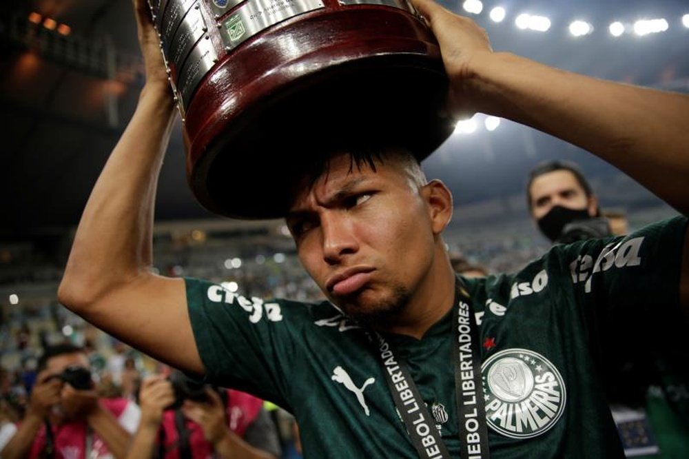 Rony habló para los medios al finalizar el choque. EFE