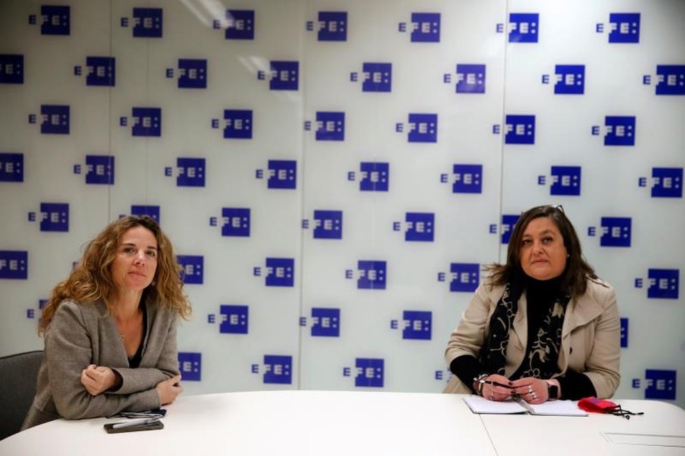 Fort y Barbany analizan el papel de la mujer en el Barça así como el fútbol femenino. EFE