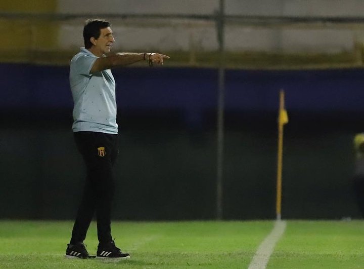 Duelo de técnicos argentinos en el Royal Pari-Guaraní de la Libertadores