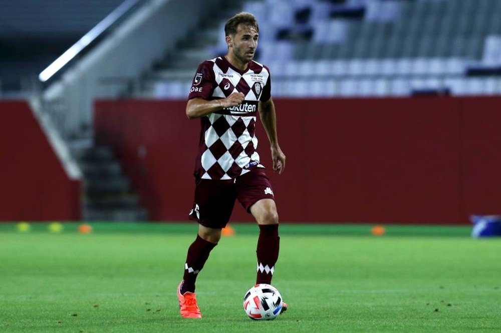 Sergi Samper se fue al Vissel Kobe con Iniesta. EFE