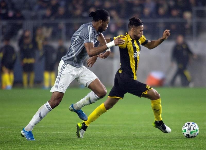 Los Angeles FC comenzó a toda vela, pero sin Carlos