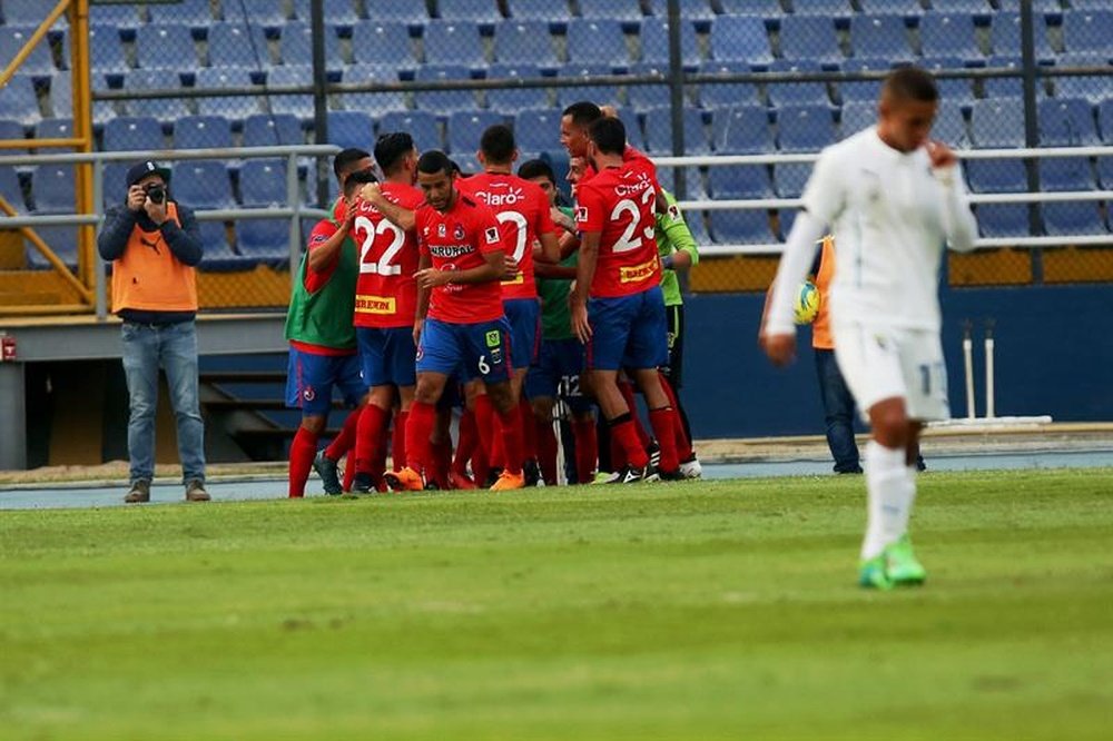 Britos mete a Municipal en los cuartos del Clausura. EFE