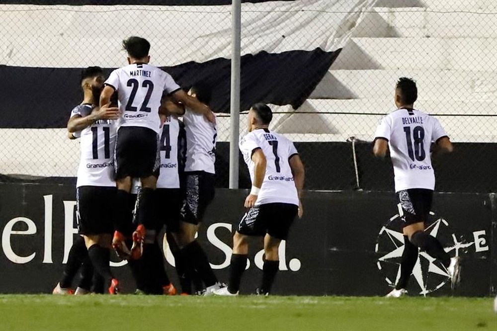Libertad, a olvidar la crisis del Clausura. EFE