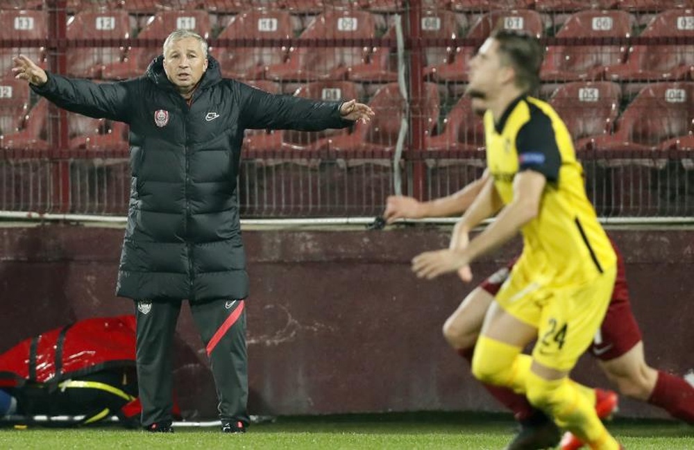 Dan Petrescu ha vuelto a tomar las riendas del Cluj. EFE/EPA/Archivo