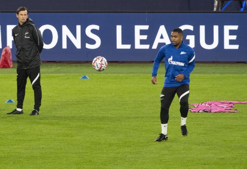 Malcom y Claudinho, castigados sin jugar ante el Chelsea. EFE