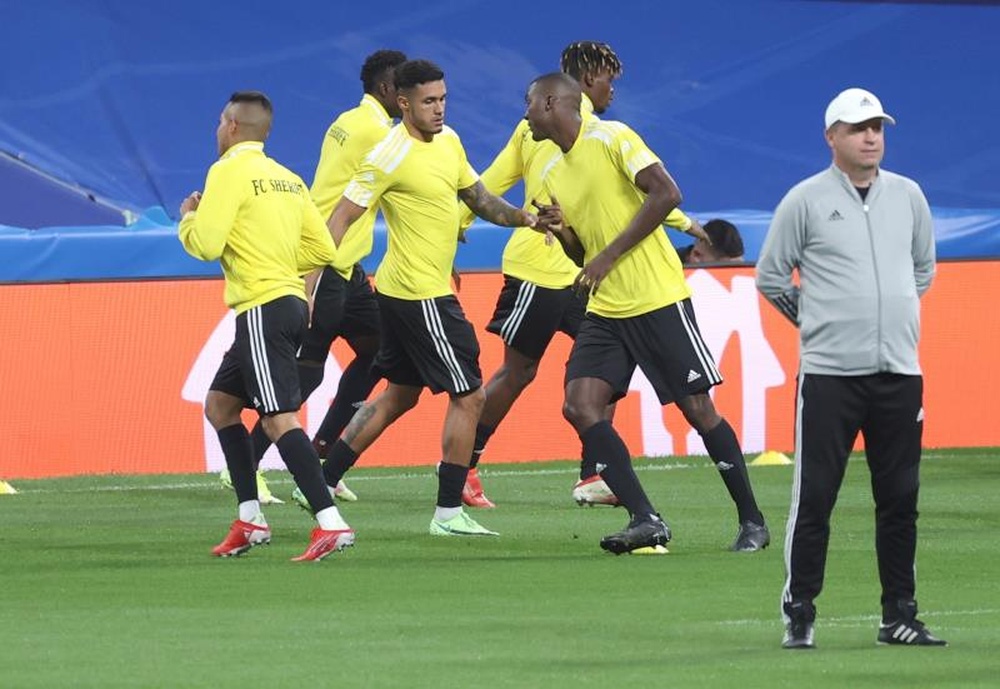 El entrenador del Sheriff expresó tener respeto hacia el Real Madrid. EFE