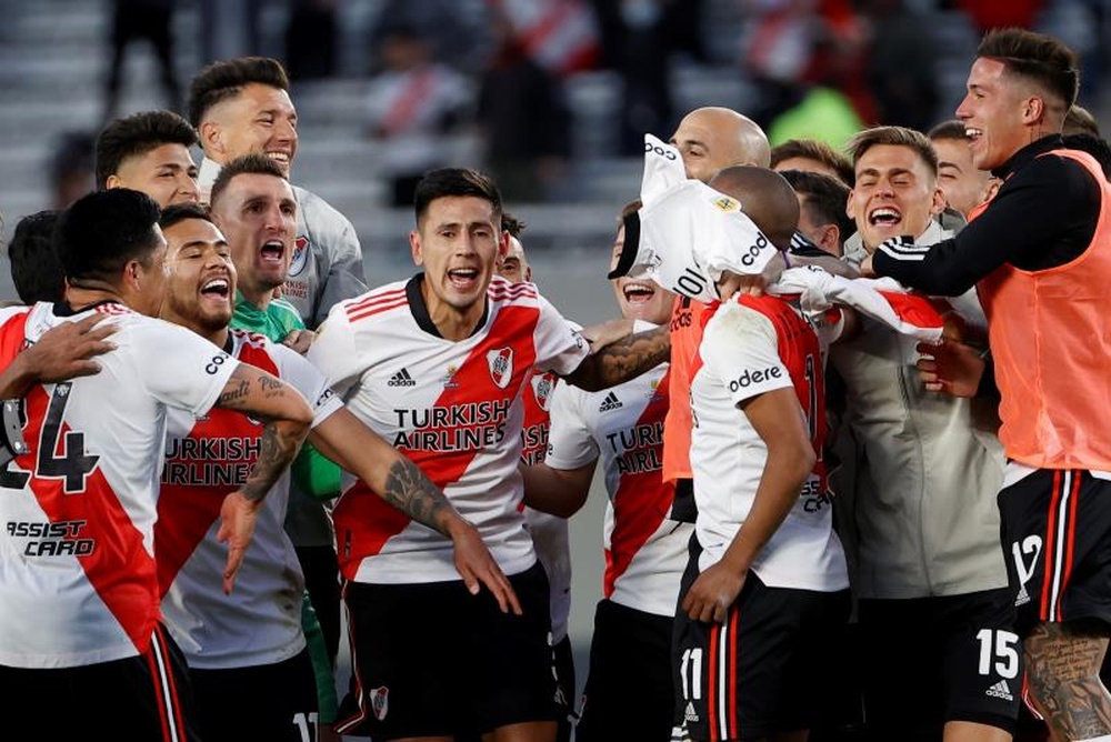 River intentará sumar tres puntos antes de la final ante Talleres. EFE