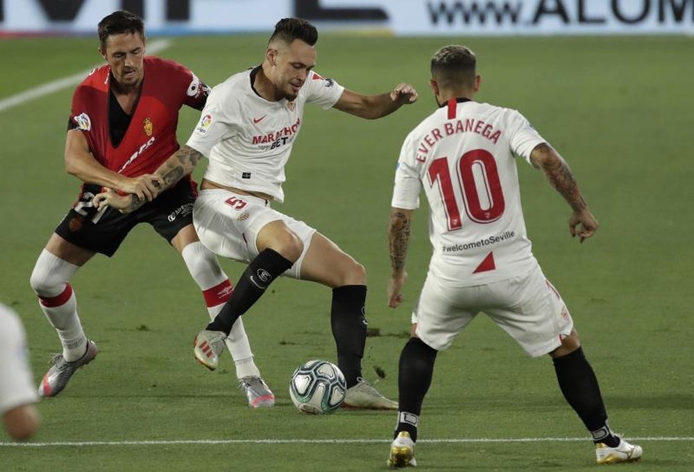 Mallorca y Sevilla se enfrentan en la undécima jornada de Liga. EFE