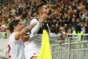 La Roma ganó al Cagliari con goles de Ibáñez y Pellegrini. EFE