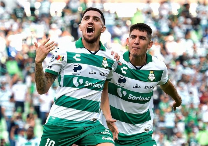 Valdés decide para Santos Laguna un duelo loco