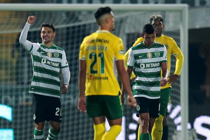 El Sporting no falla y mantiene la presión sobre el Oporto