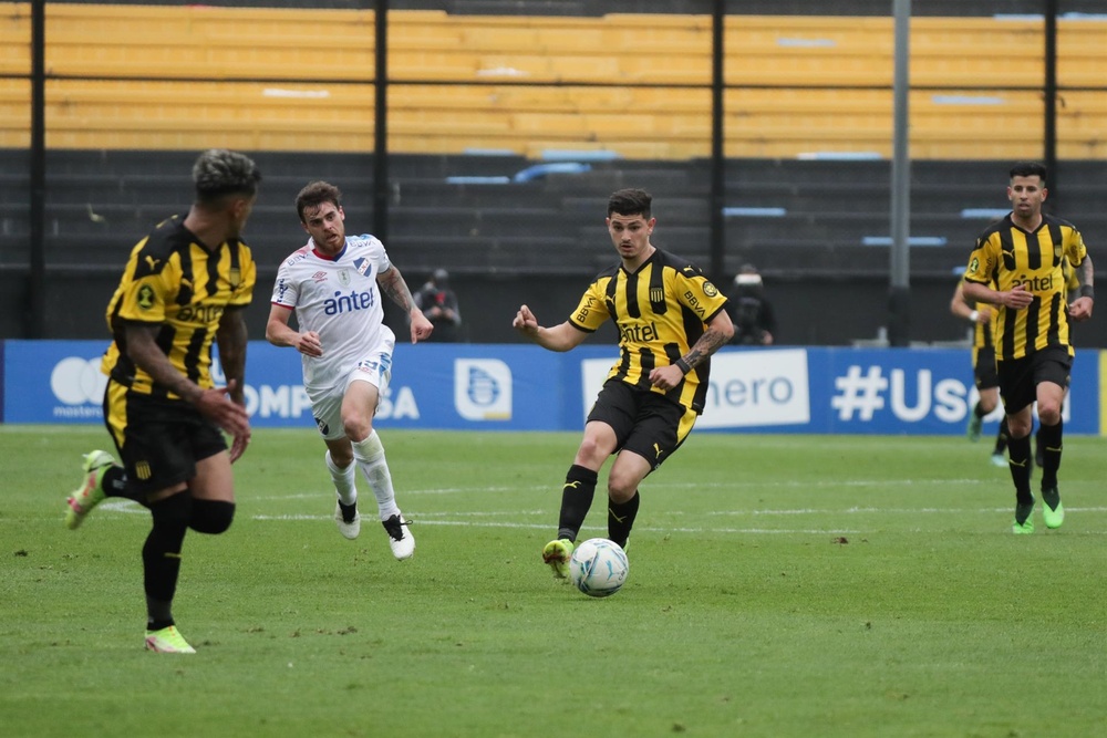 Álvarez Martínez, máximo goleador de la Copa Sudamericana. EFE