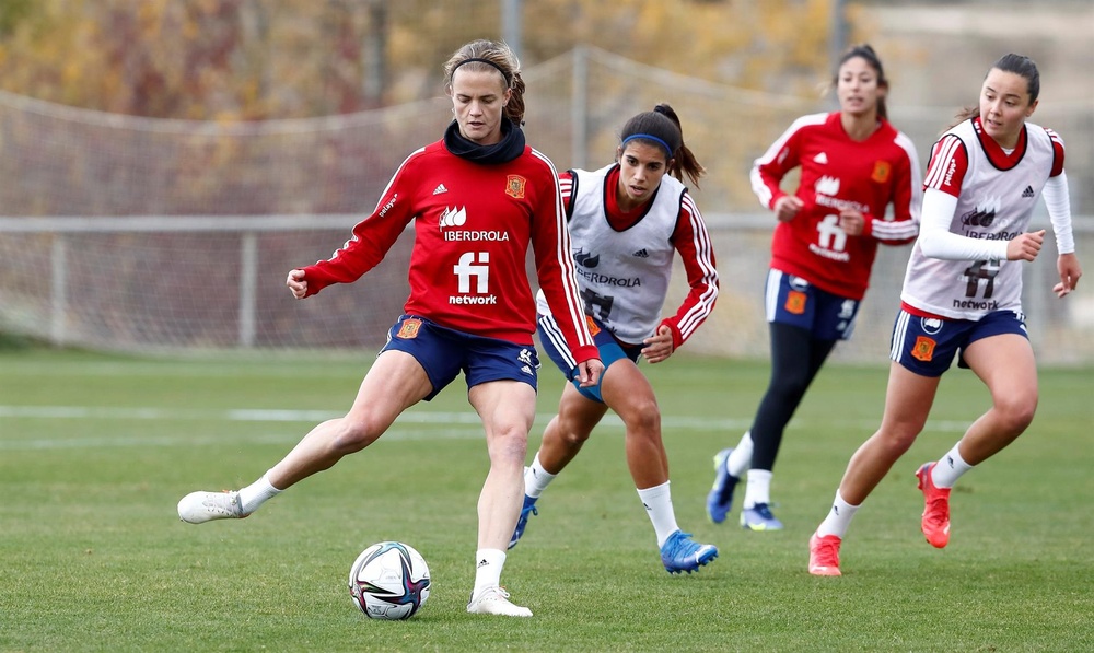 Ambos partidos se jugarán en Sevilla. EFE