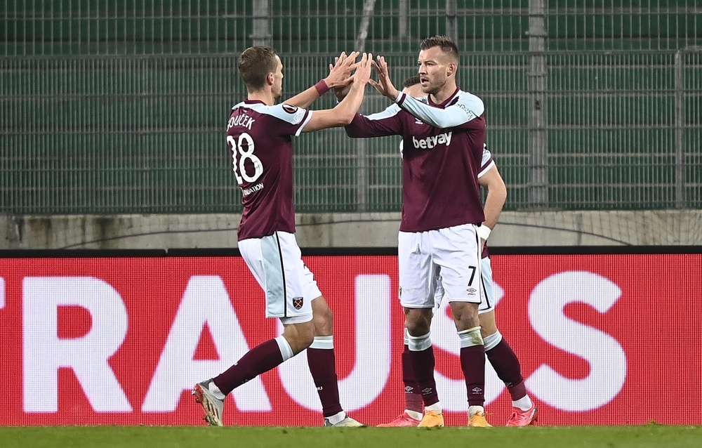 West Ham y Bayer pasan a octavos. EFE