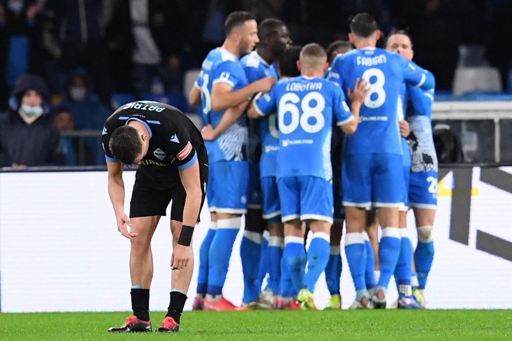 El Napolés dormirá líder en solitario de la Serie A. EFE