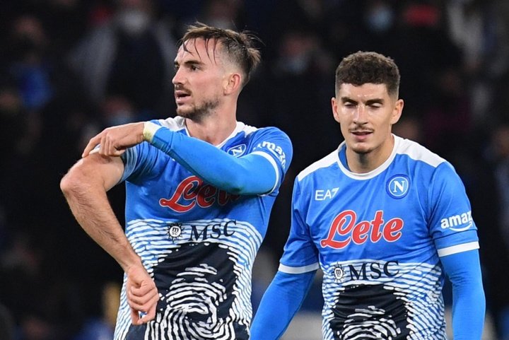 Tras ganar al Milan, el Sassuolo examina el sólido liderato del Nápoles