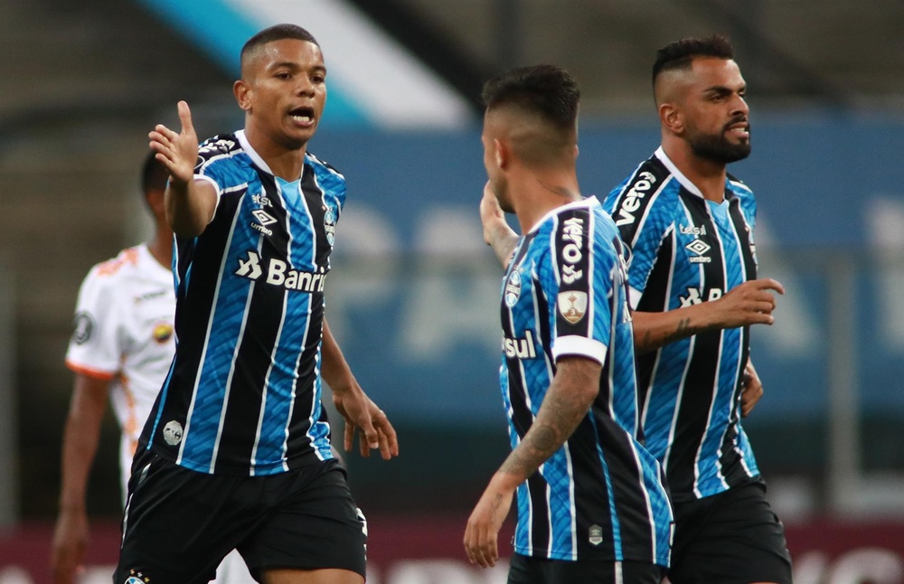Gremio se juega la salvación en el tramo final del Brasileirao. EFE