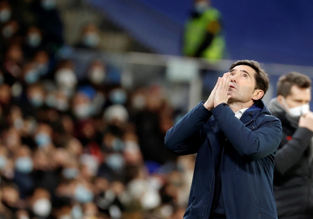 Marcelino atendió a los medios tras perder contra el Madrid. EFE