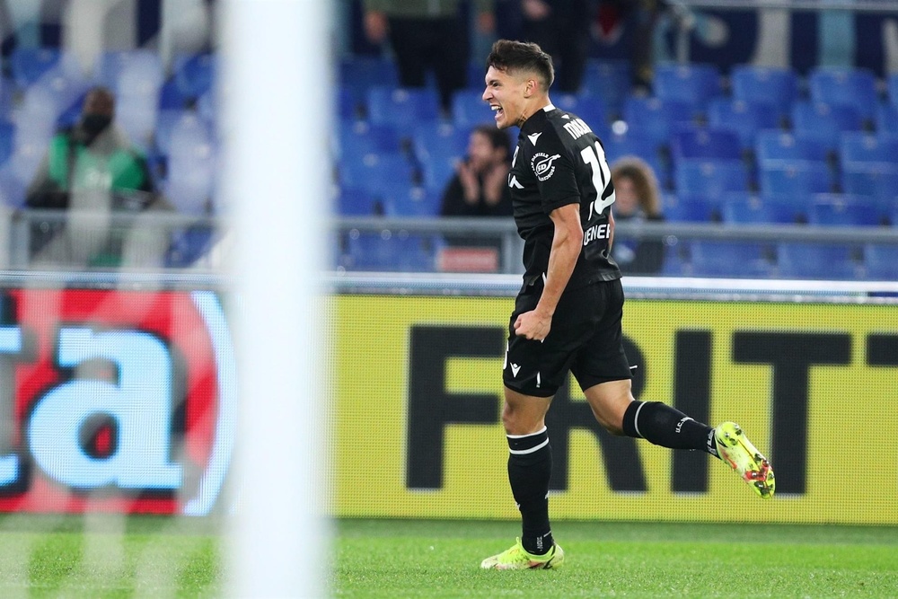 Un gol en el minuto 99 deja sin premio la remontada del Lazio. EFE