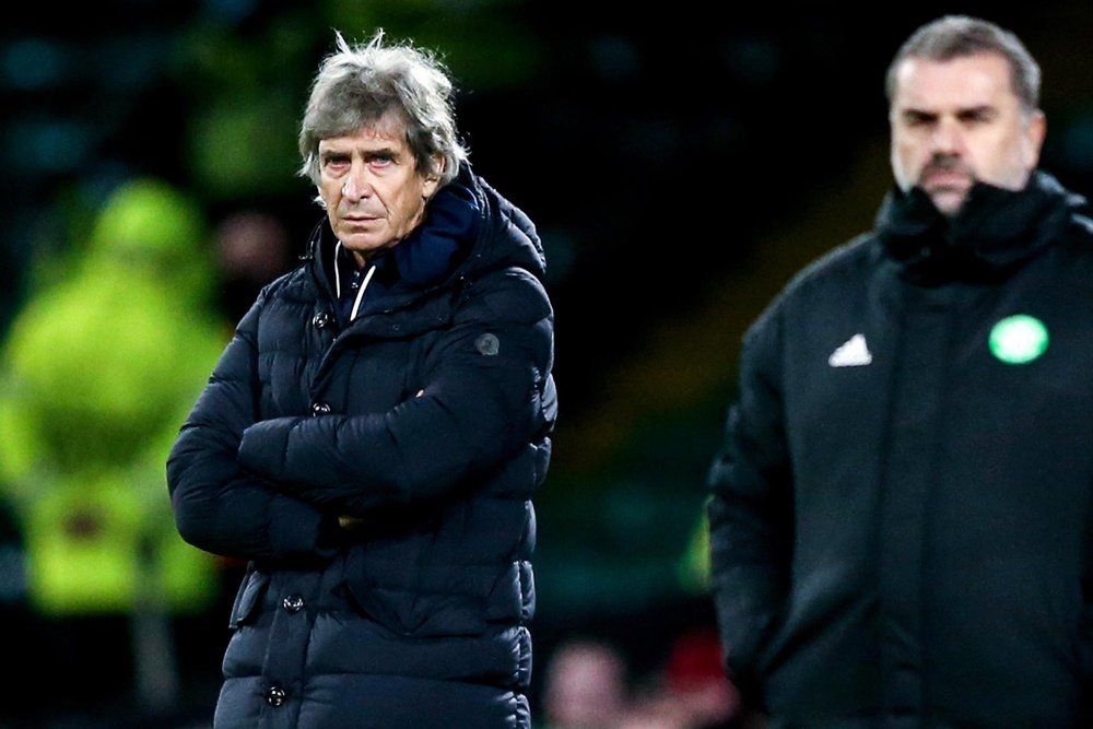 Pellegrini no acabó contento con el partido en Celtic Park. EFE/EPA