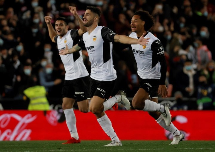 Piccini se emocionó con el gol del triunfo del Valencia