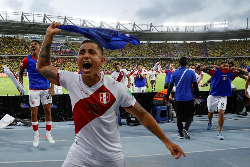 Yoshimar Yotún no cree que sea un retroceso volver a Sporting Cristal. EFE