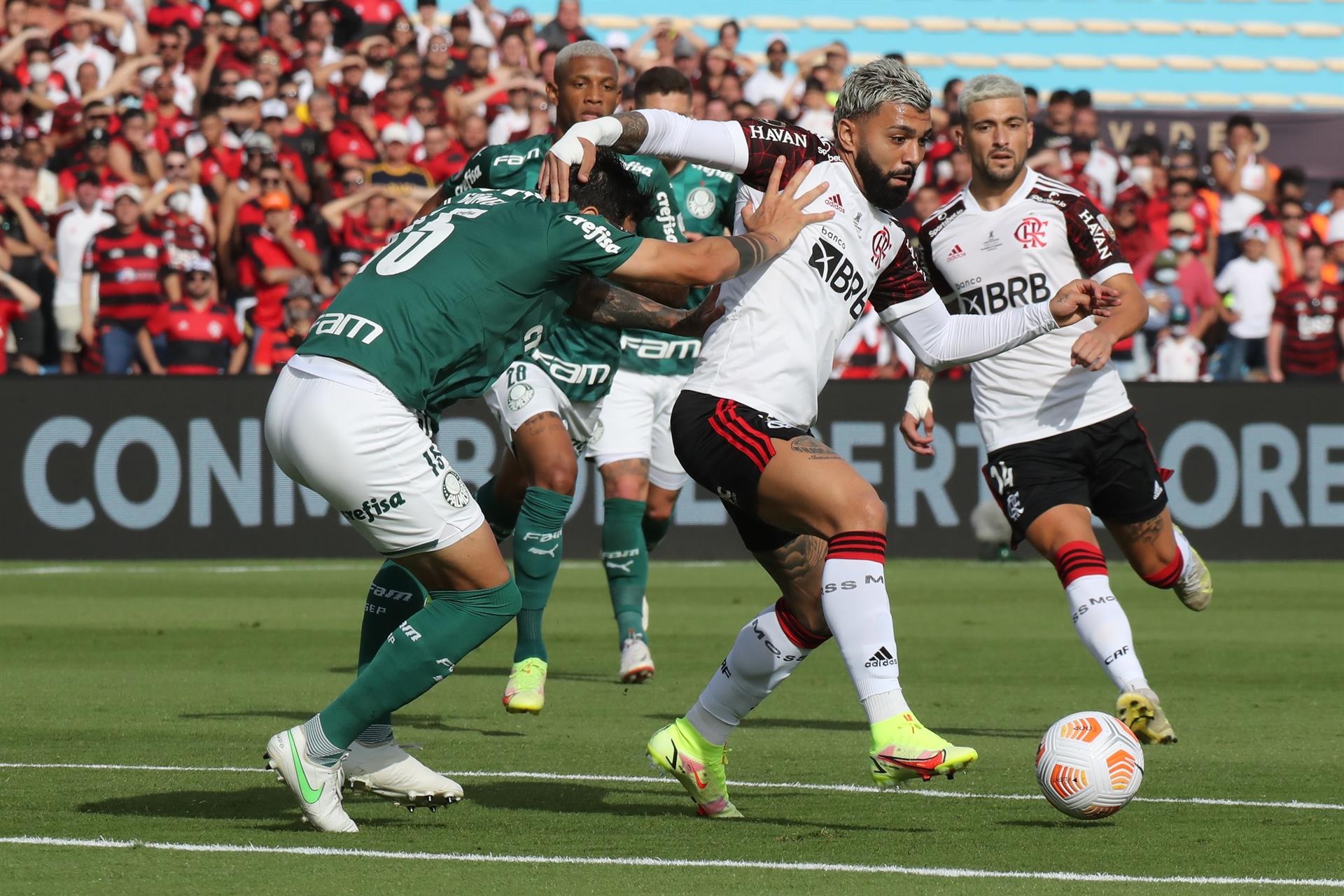 Flamengo, en busca de un título que le acerque al reinado de Palmeiras. EFE