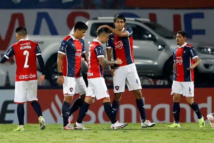 Cerro Porteño, sin Marcelo Martins, mide fuerzas ante el líder Colón