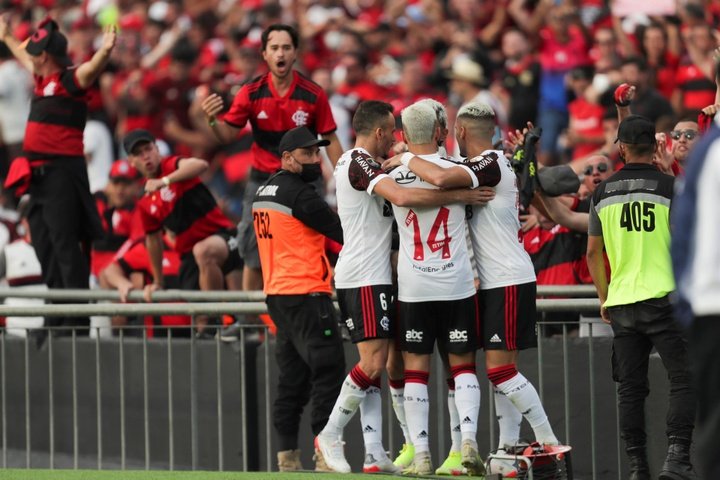 Flamengo, a por su primer triunfo y ante el líder, Sao Paulo