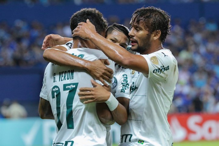Palmeiras venció por 1-3 a Emelec. EFE