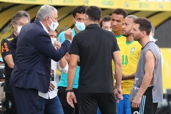 Apelación decide que el polémico Brasil-Argentina tiene que jugarse. EFE