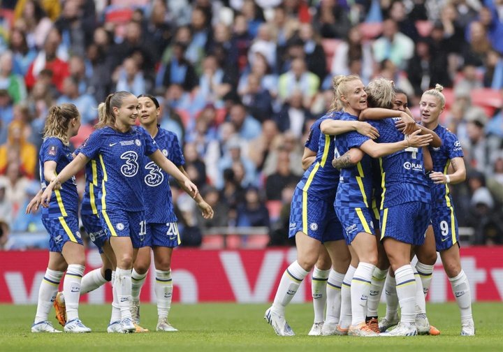 El City femenino sucumbe en la final de Copa ante el Chelsea