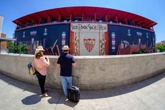 El Sánchez-Pizjuán vuelve a atraer las miradas futbolísticas de toda Europa. EFE