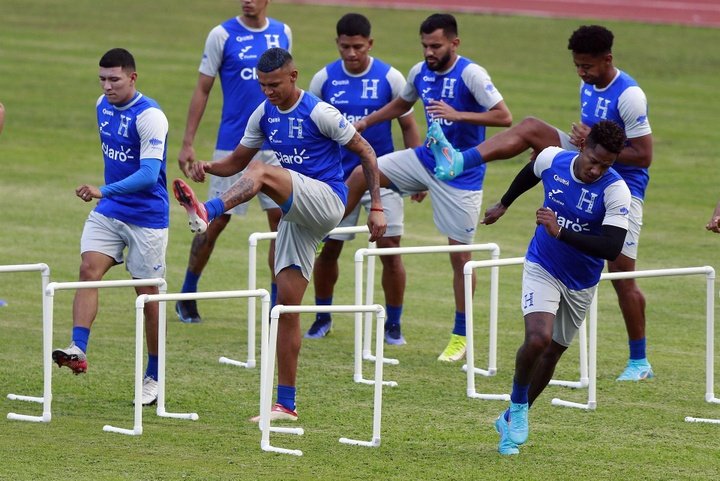 Honduras, con la Copa Oro entre ceja y ceja