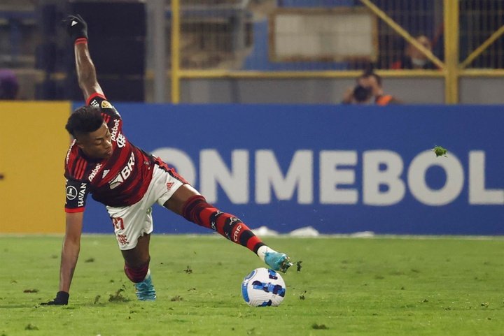 Alarma en Flamengo: Bruno Henrique, baja toda la temporada