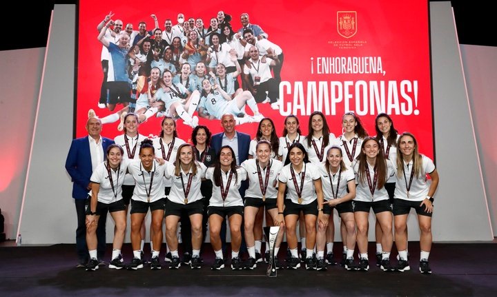 España celebró su segunda Eurocopa junto a Rubiales