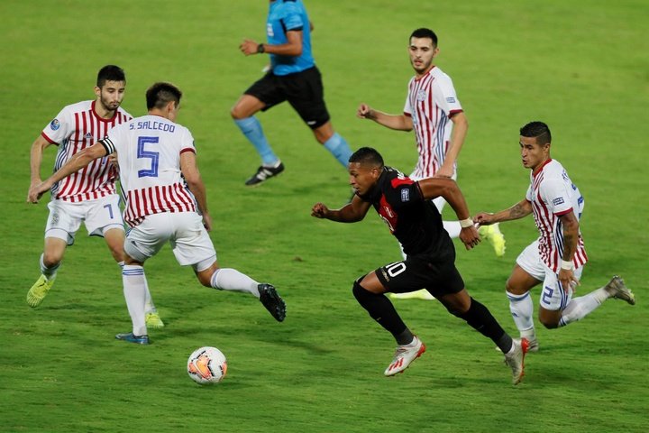 El peruano Fernando Pacheco continuará su carrera en el Emmen FC