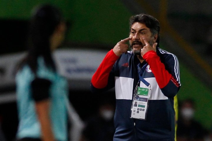 José Letelier se la juega a una carta con Chile