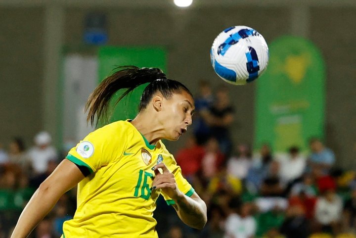 Brasil confirmó su favoritismo y se cita con Colombia. EFE