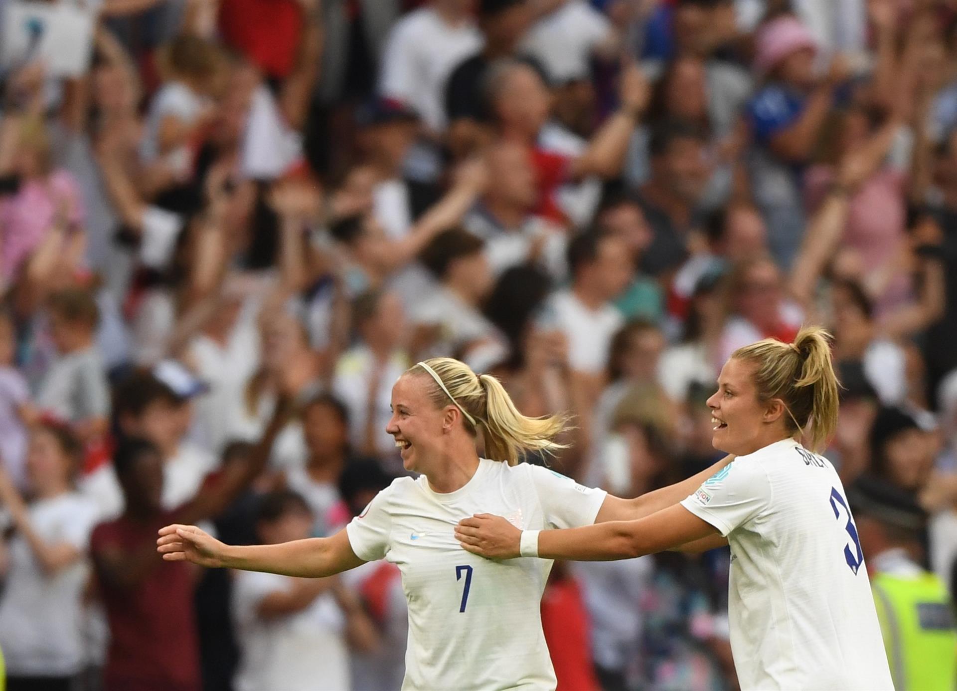 La inglesa Beth Mead, Bota de Oro y mejor jugadora de la Eurocopa