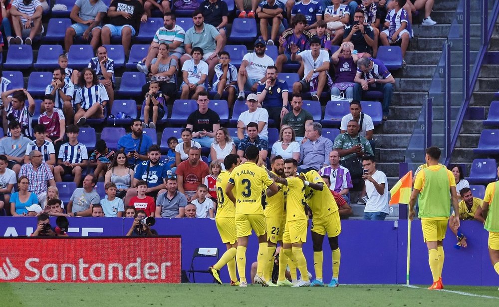 El Villarreal tiene la obligación de ganar; el Hadjuk Split, con sensaciones encontradas. EFE