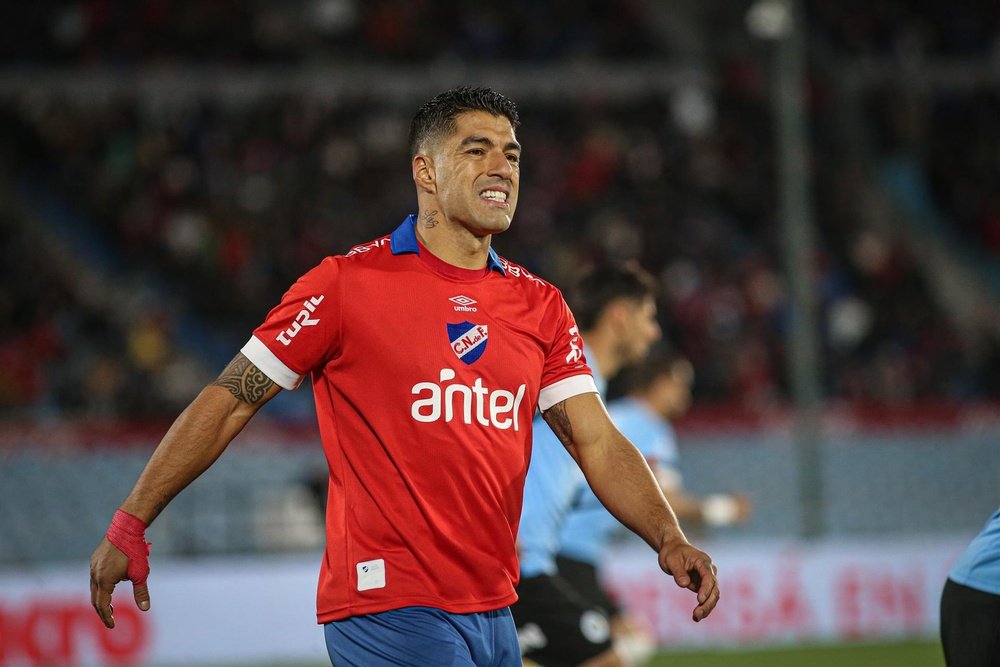 Nacional ya piensa en Peñarol. EFE
