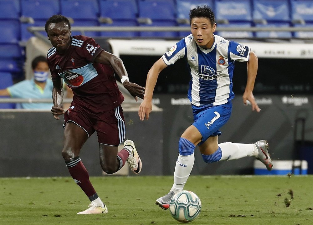 Wu Lei, presentado en el Shanghai Port. EFE