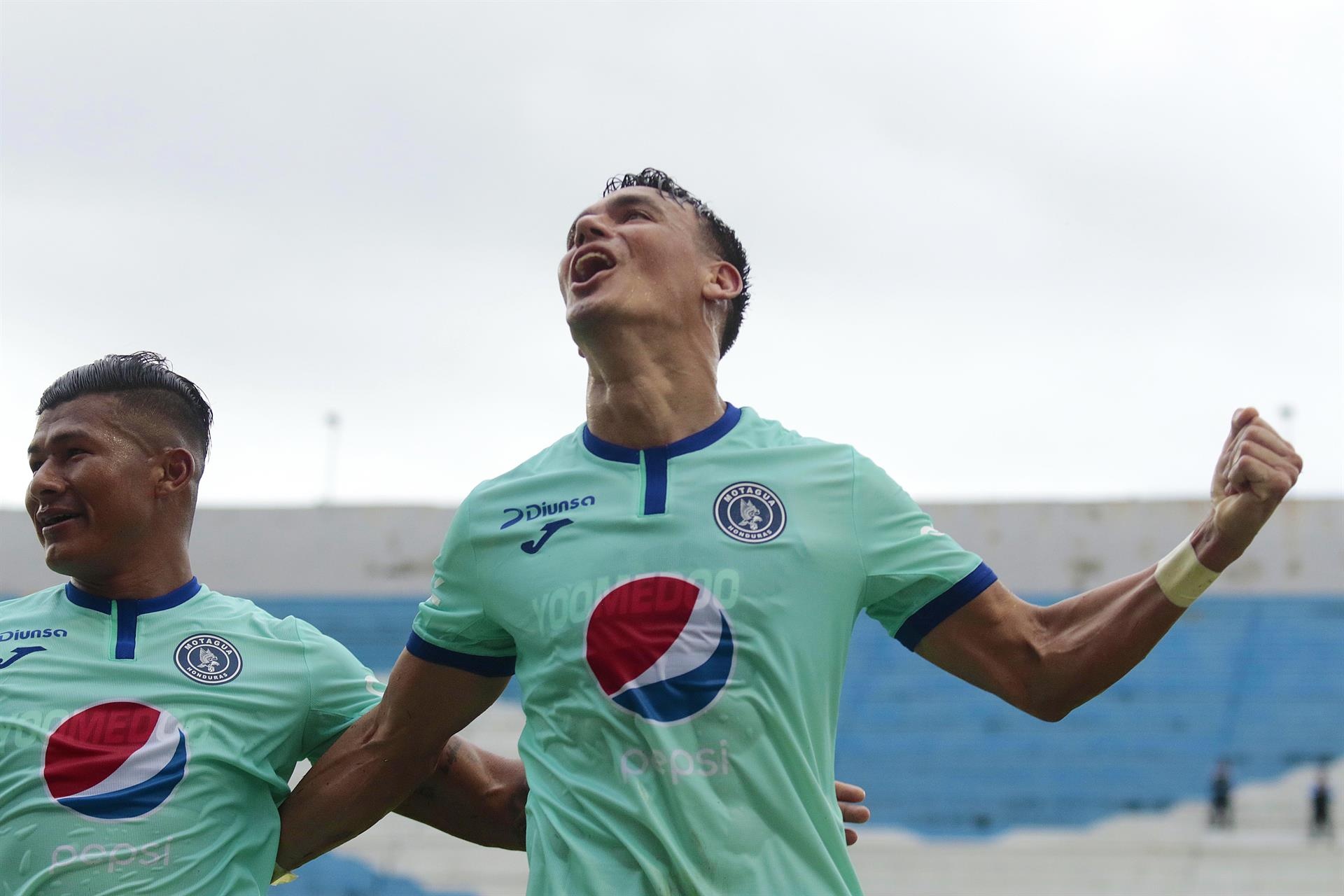 Roberto Moreira mantiene líder a Motagua en la Liga de Honduras