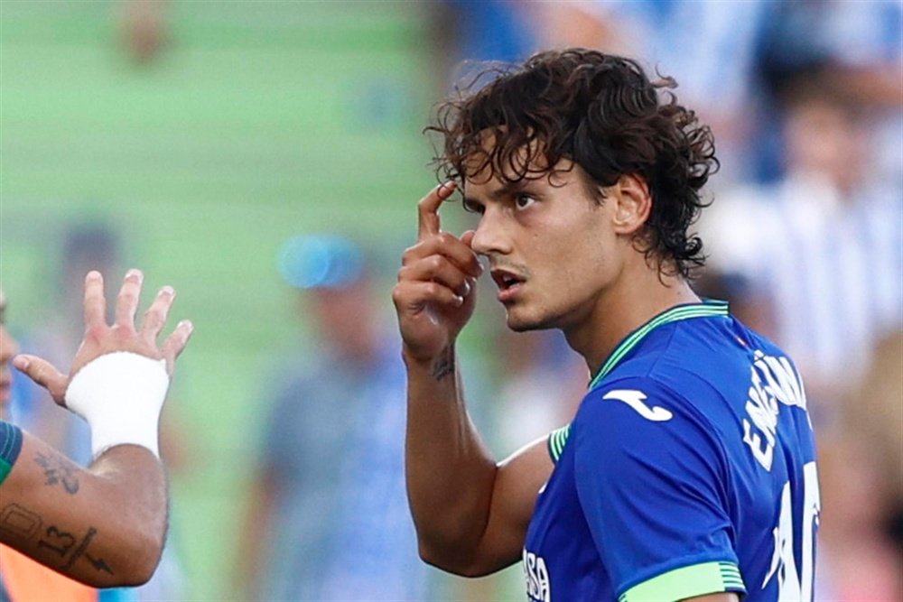 Enes Ünal da un respiro al Getafe. EFE