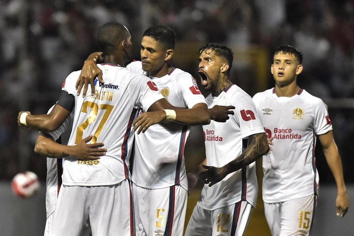 Olimpia vuelve a golear a Diriangén y se cita con Motagua en las 'semis'