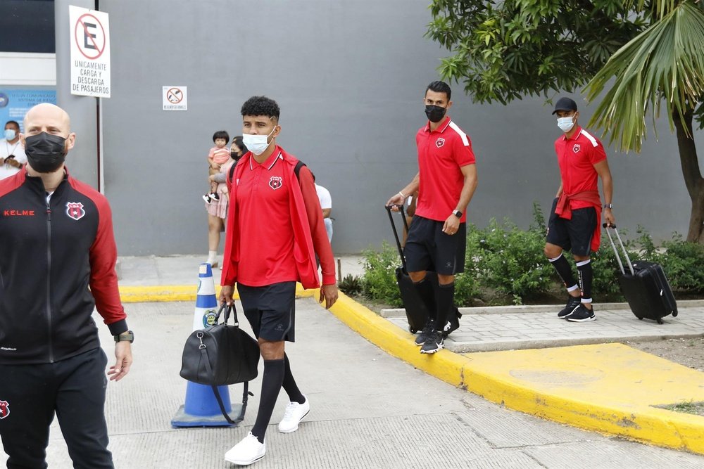 Alajuelense, concentrado para semifinal ante Real España. EFE