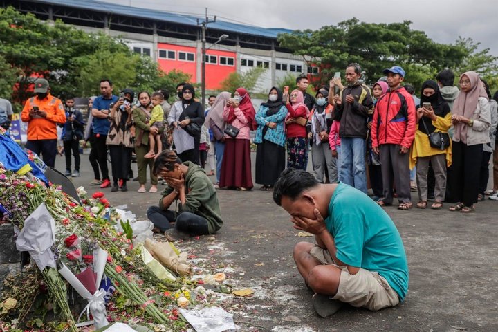 Esto es lo que se sabe y lo que falta por esclarecer de la tragedia de Indonesia