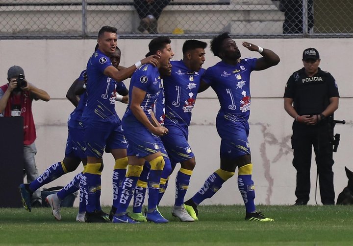Delfín venció a Liga de Quito y se relame con la Sudamericana